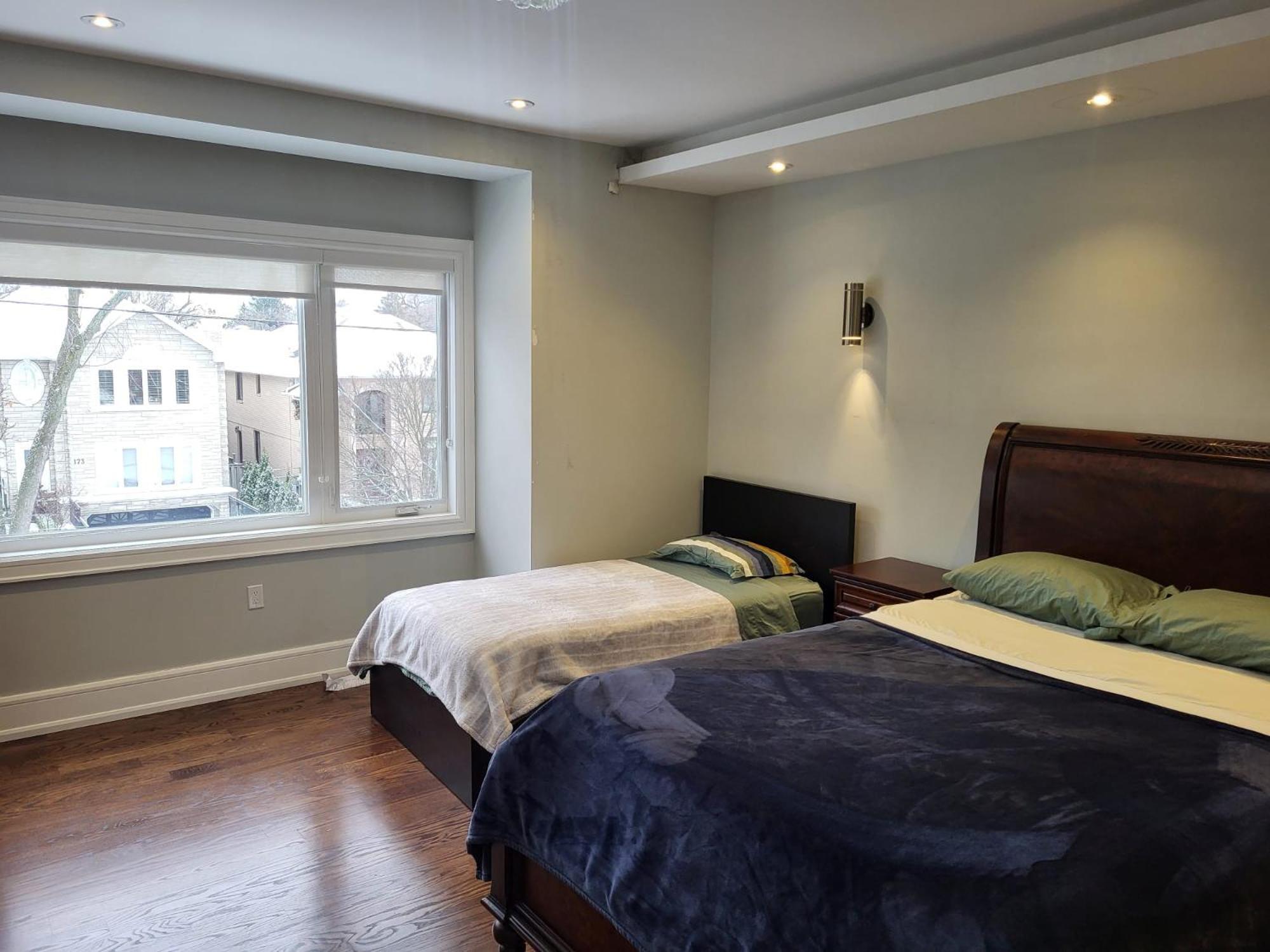 Toronto Modern House Apartment Exterior photo